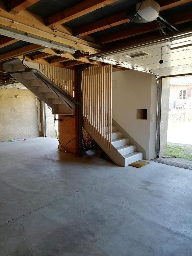 Le Charmillon, Appartement Cosi Avec Double Garage Mancey エクステリア 写真